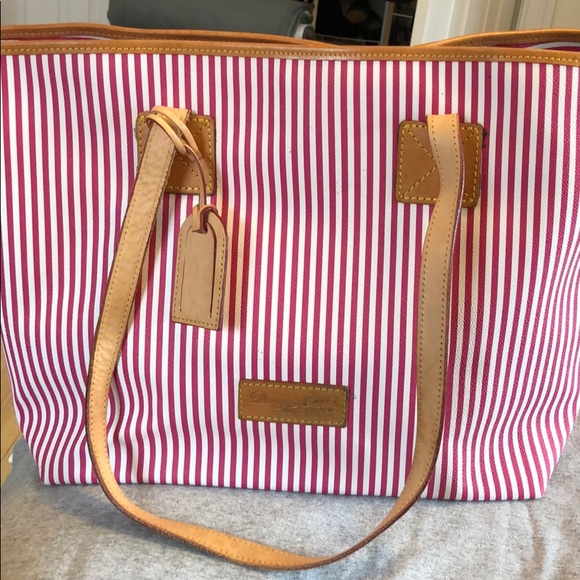 Dooney & Bourke Handbags - Dooney & Bourke tote